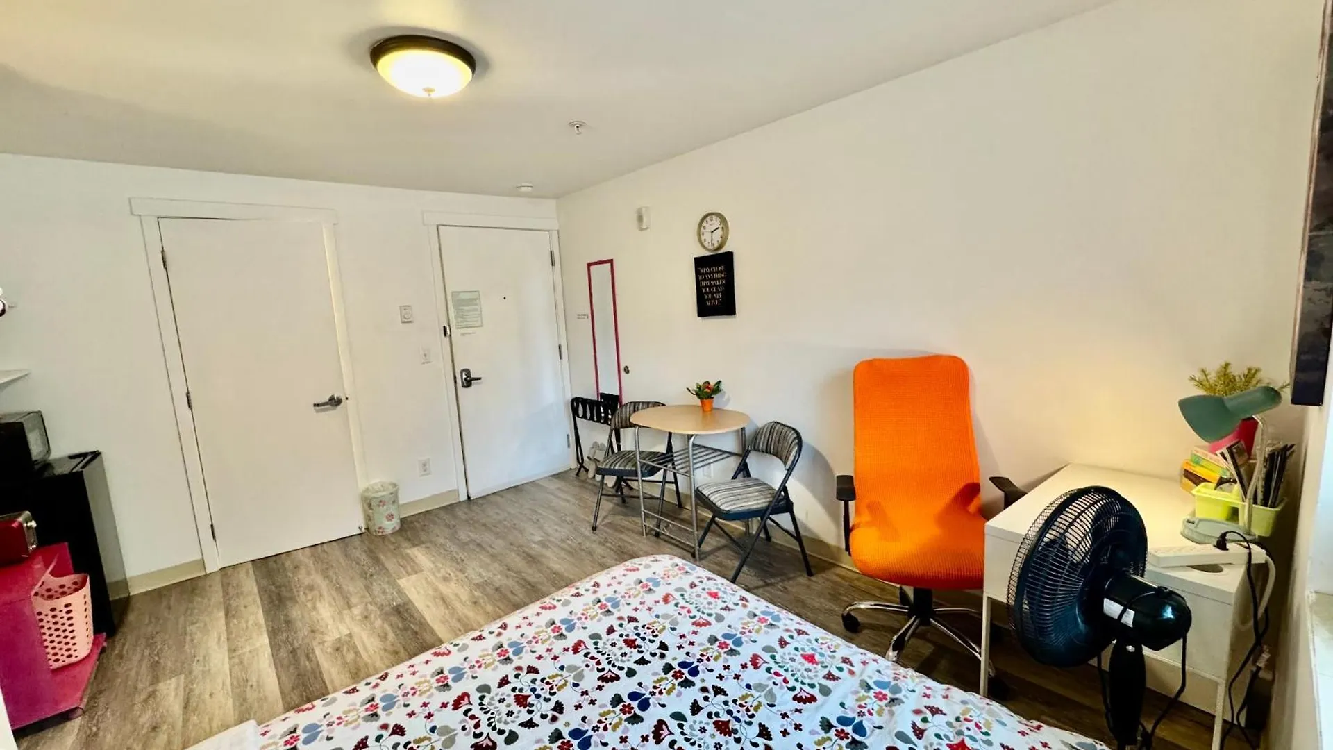 Micro Studio Apartment In University District- 10 Mins Walk To University Of Wa Seattle
